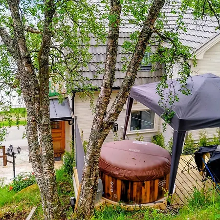 The Perfect Stop - Lavvo Aurora Luxury tent *