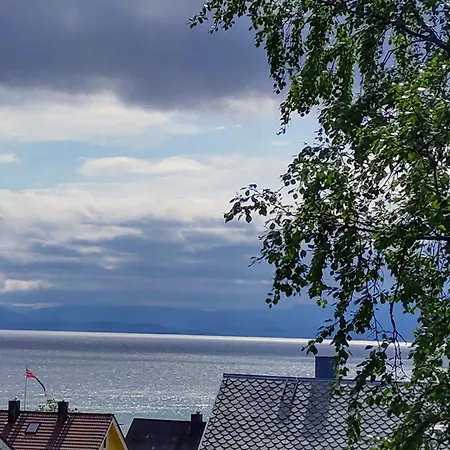 The Perfect Stop - Lavvo Aurora Luxury tent *