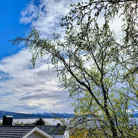 The Perfect Stop - Lavvo Aurora Luxusní stan Lodingen